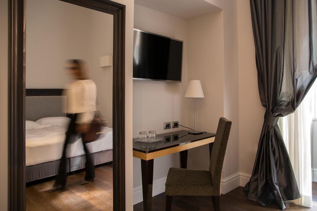 Tridente Suites Rome Exterior photo
